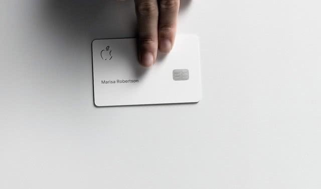 Apple Card实体卡